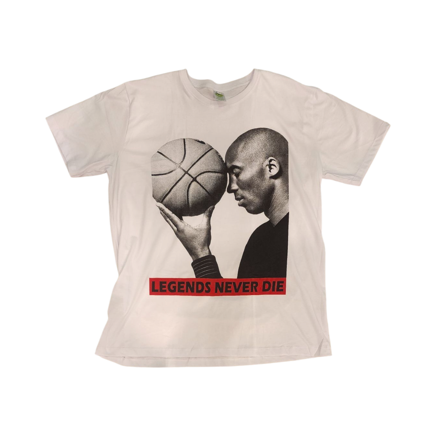 לצפייה במוצר KOBE BRAYENT LEGENDS NEVER DIE