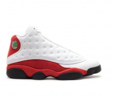 לצפייה במוצר AIR JORDAN 13 RETRO CHICAGO