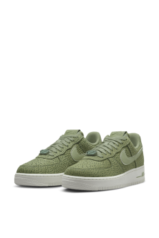 לצפייה במוצר נעלי Nike Air Force 1 Low 'Safari' במהדורה מיוחדת – גוון ירוק זית (Oil Green)